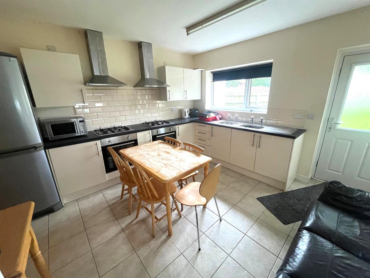 Glamorgan Street, Swansea, SA1 3SY